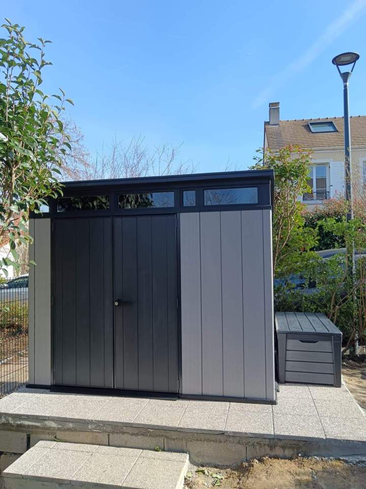 Abri de jardin moderne
