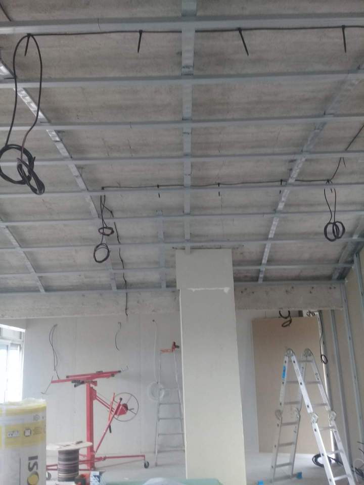 Montage de faux plafond en Île de France