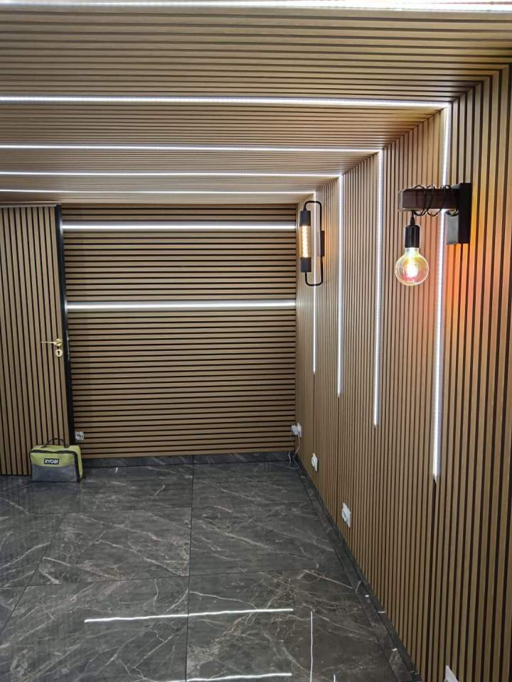 Habillage mural en bois